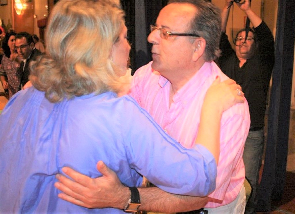 “Ruiz Joya responsable de la pérdida del hotel de siete estrellas y el campo de golf”.